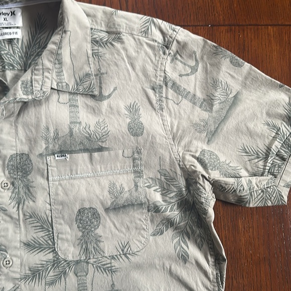 Hurley Mens Hawaiian Palm Tree & Pineapple Short Sleeve Button Up Shirt Size XL - Picture 3 of 7